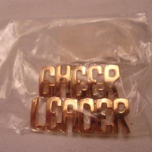 NWT CHEER LEADER BROOCH/PIN. TUB1-5